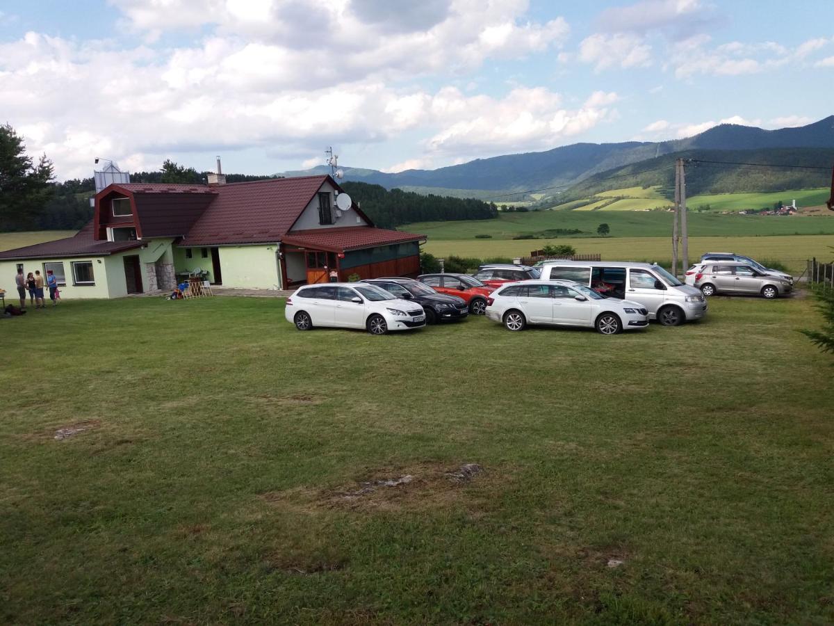 Отель Penzion Drevenik Спишске-Подградье Экстерьер фото