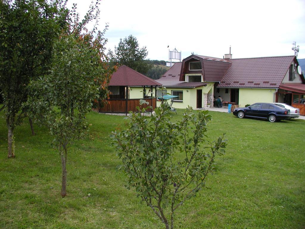 Отель Penzion Drevenik Спишске-Подградье Экстерьер фото